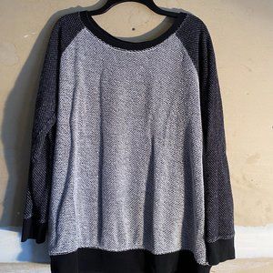 Liz Lange Maternity sweatshirt Sz XL